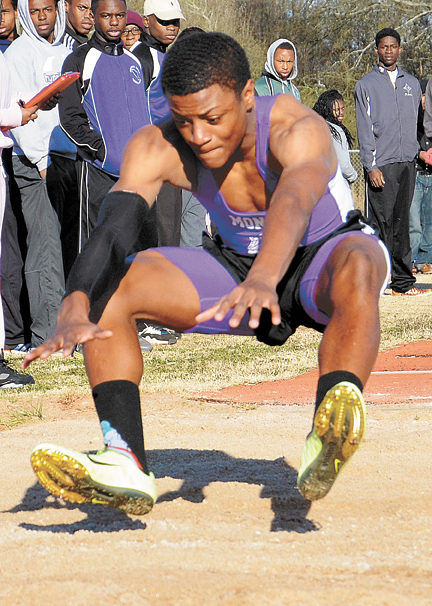 Kemp at home on the track, Sports
